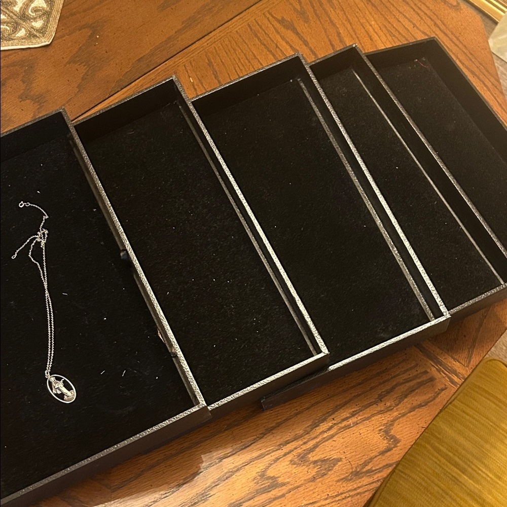 Jewelry display cases